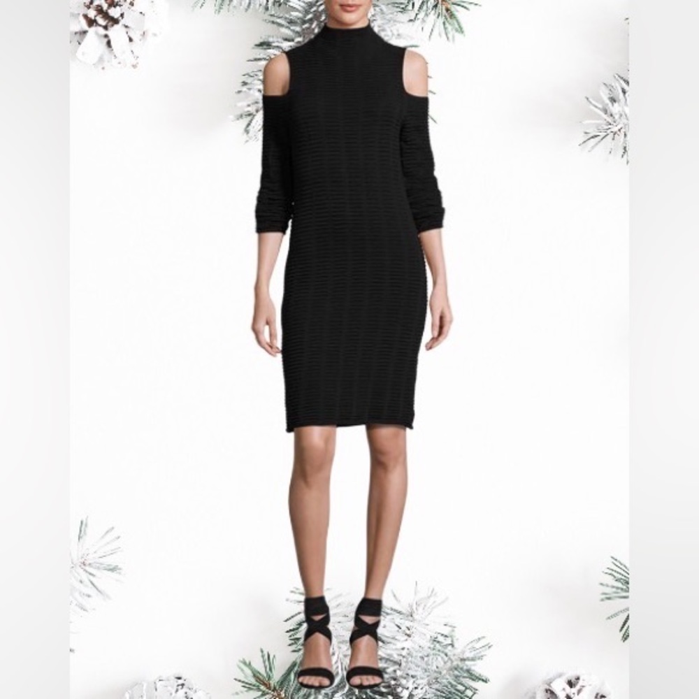 🖤French Connection
Mozart Ladder Cold-Shoulder Mock-Neck Dress Size 6